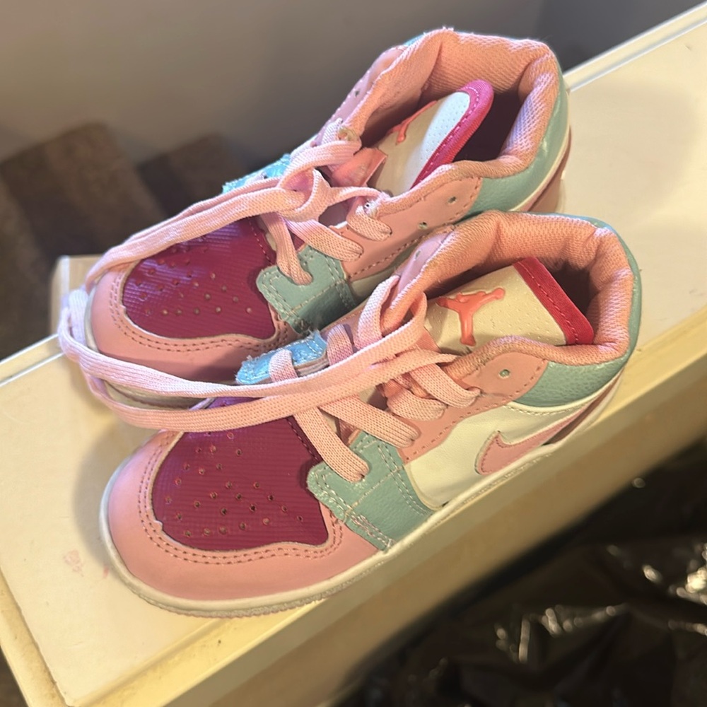 Kids shoes Nike
